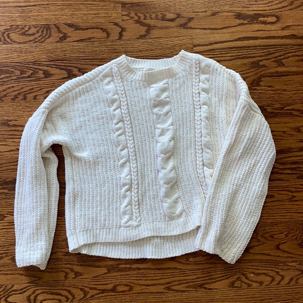 Universal thread knit sweater